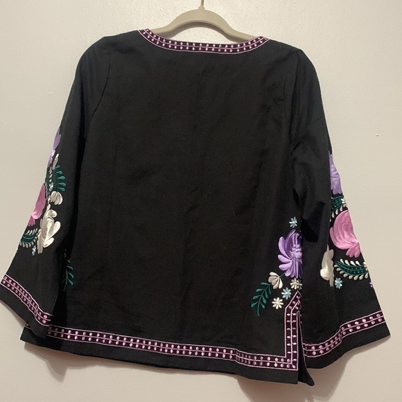 Roller Rabbit Lucena Embroidered Julia Top size s - Picture 11 of 11